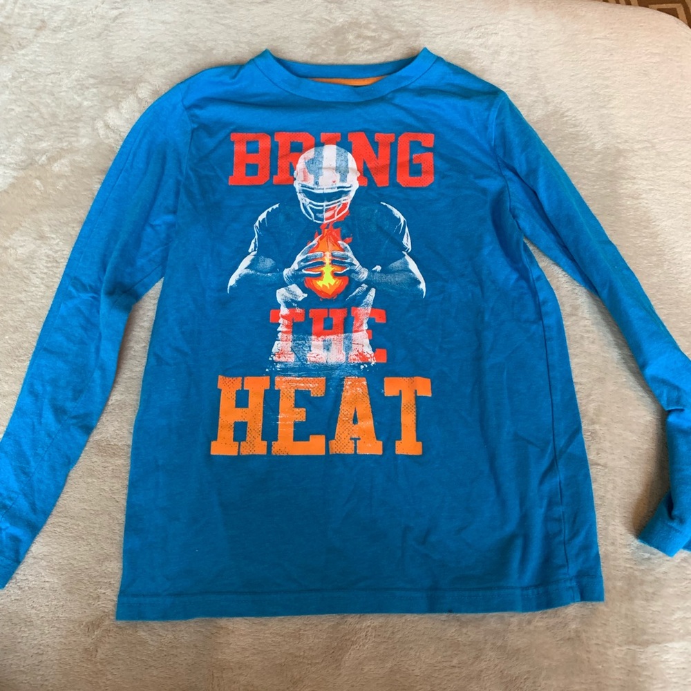 blue long sleeve shirt